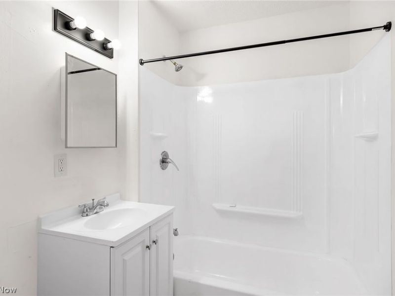 3765 W 138th Street, Cleveland, OH 44111 Photo 9