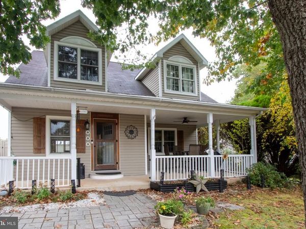 844 CEDARVILLE ROAD E, POTTSTOWN, PA 19465