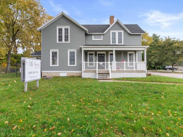 2255 Prairie Avenue, Beloit, WI 53511