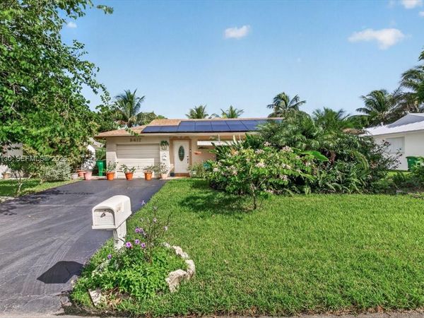 9417 NW 70th Pl , Tamarac, FL 33321