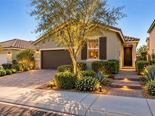 8359 Vinamala Avenue , Las Vegas, NV 89149