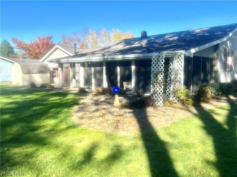 5769 Emerson Avenue NW, Champion, OH 44483 Photo 18