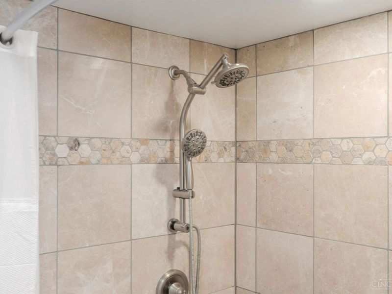 3563 Amberacres Drive, Unit 14, Cincinnati, OH 45237 Photo 20