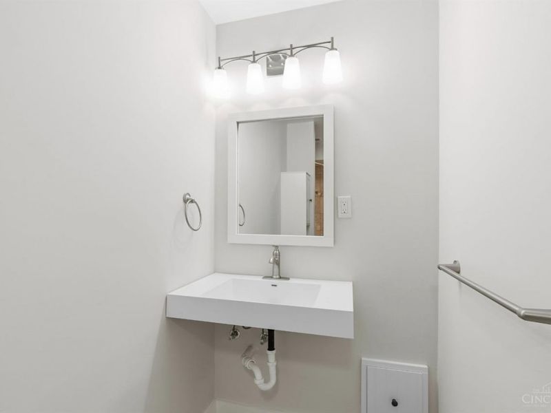 3563 Amberacres Drive, Unit 14, Cincinnati, OH 45237 Photo 24
