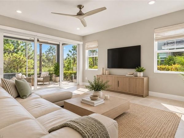 2554 SEYCHELLES DR , Unit 904, NAPLES, FL 34112