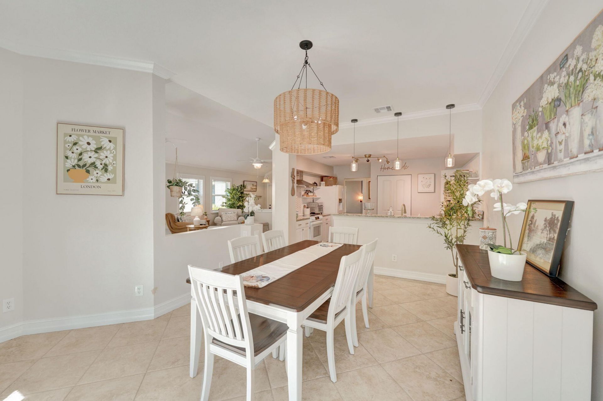 8932 S Lake Park Circle S, Davie, FL 33328 Photo