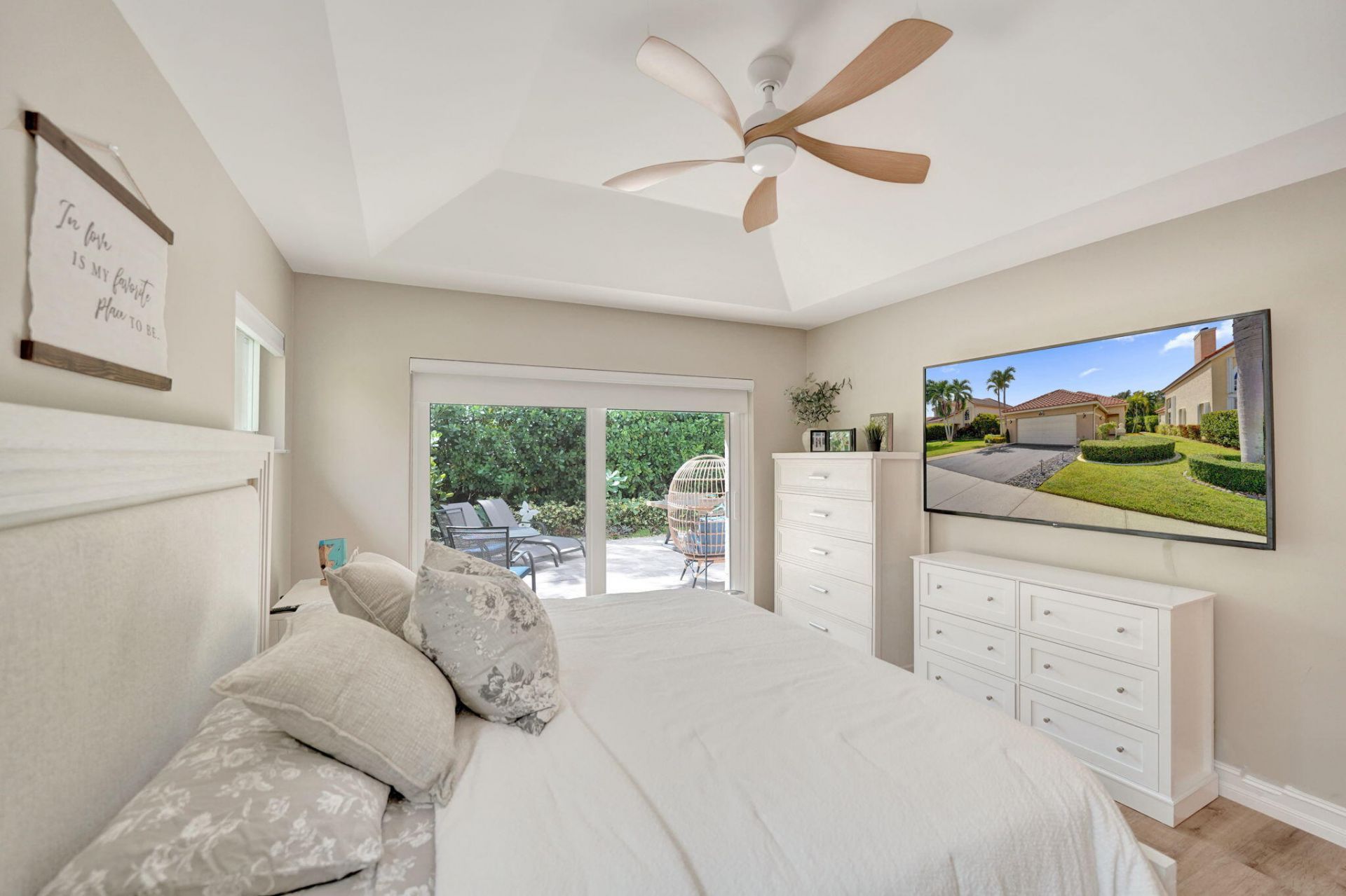 8932 S Lake Park Circle S, Davie, FL 33328 Photo