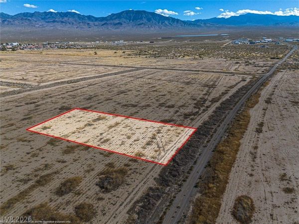 280 E Interceptor Drive , Pahrump, NV 89060