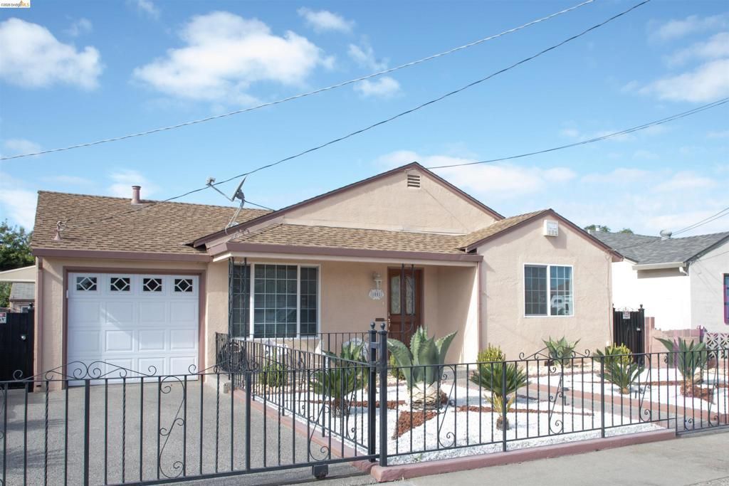 1051 Donovan Dr, San Leandro, CA 94577 Main Photo