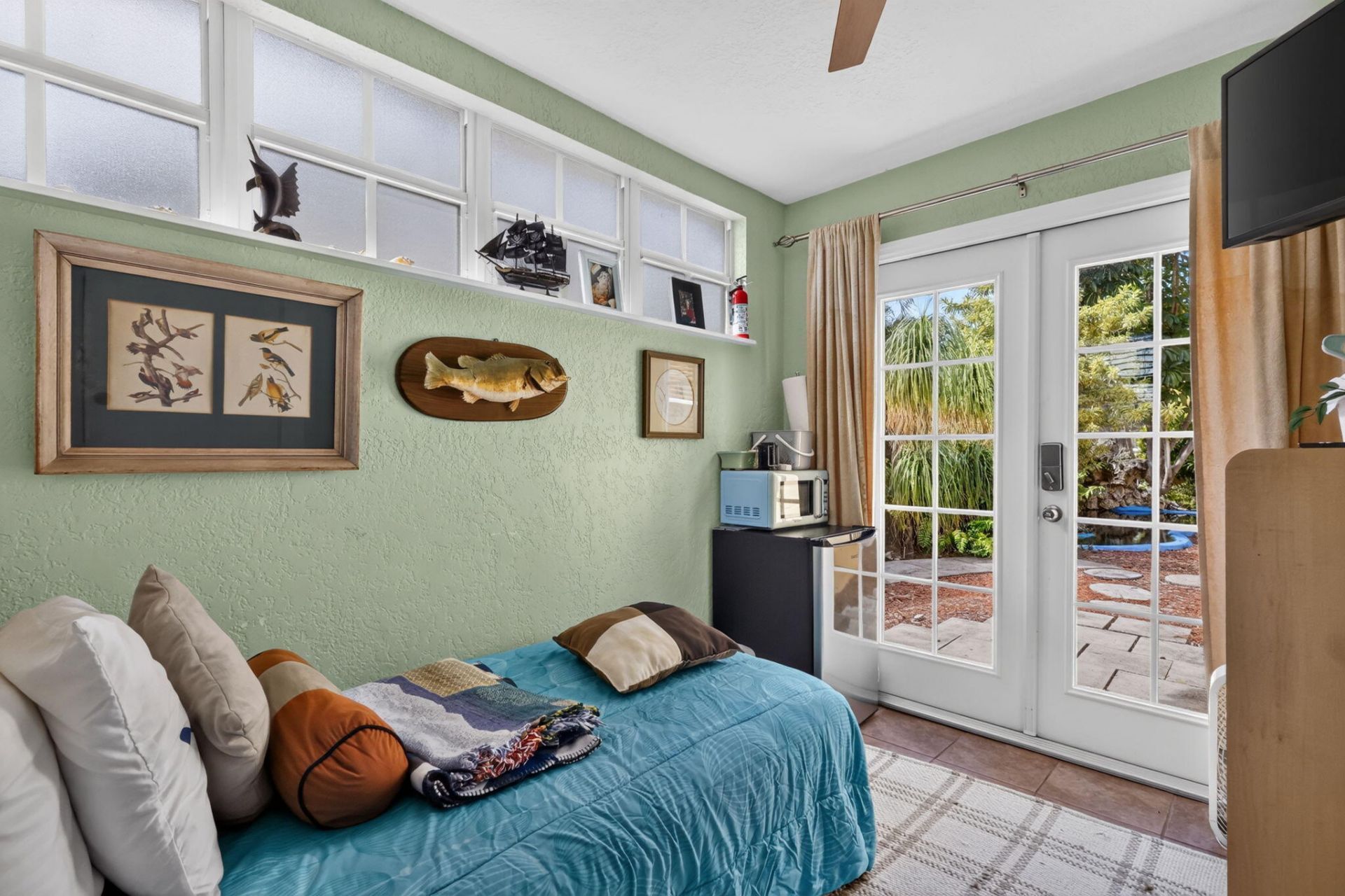 209 S Palmway, Lake Worth Beach, FL 33460 Photo