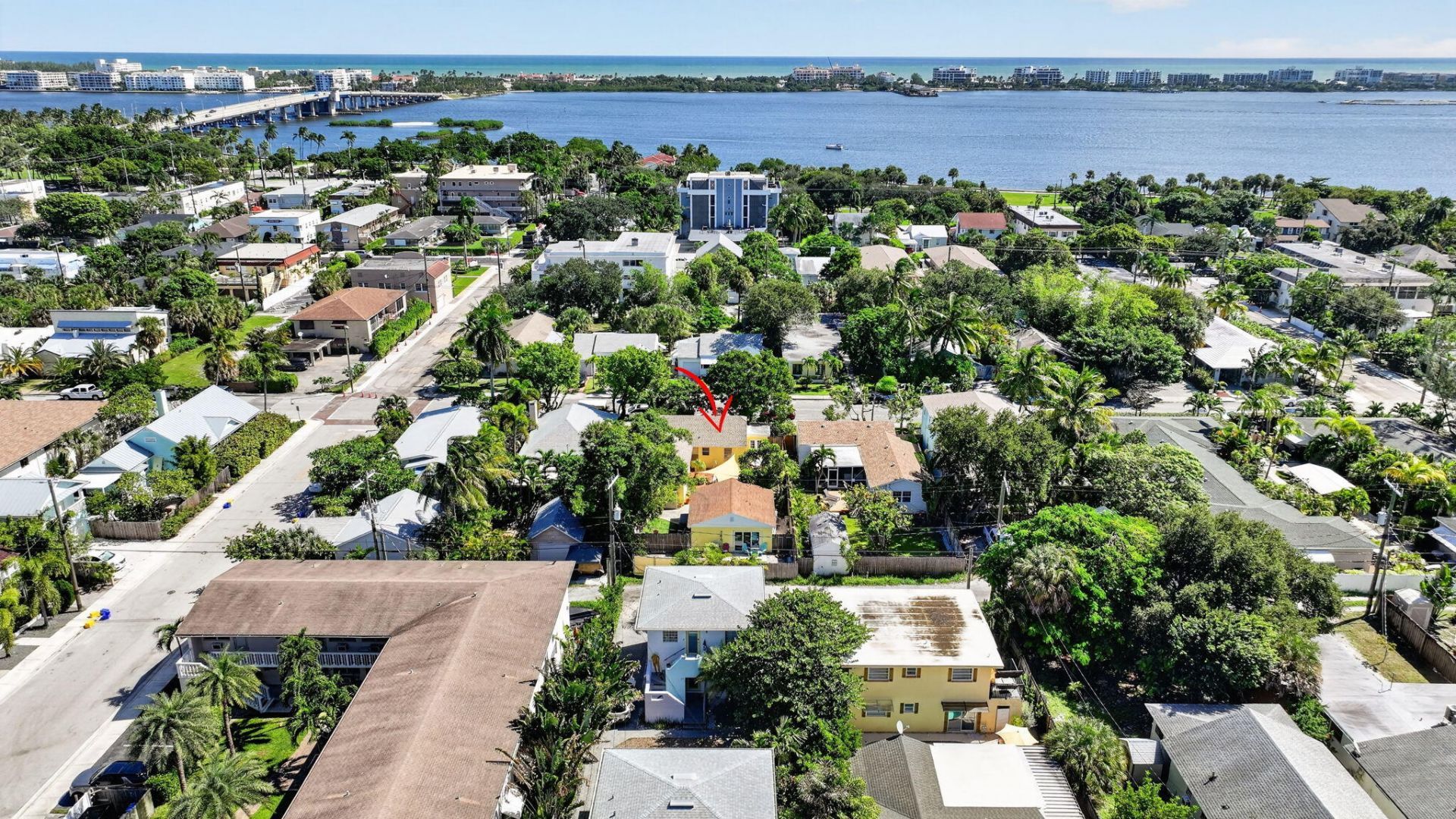 209 S Palmway, Lake Worth Beach, FL 33460 Photo