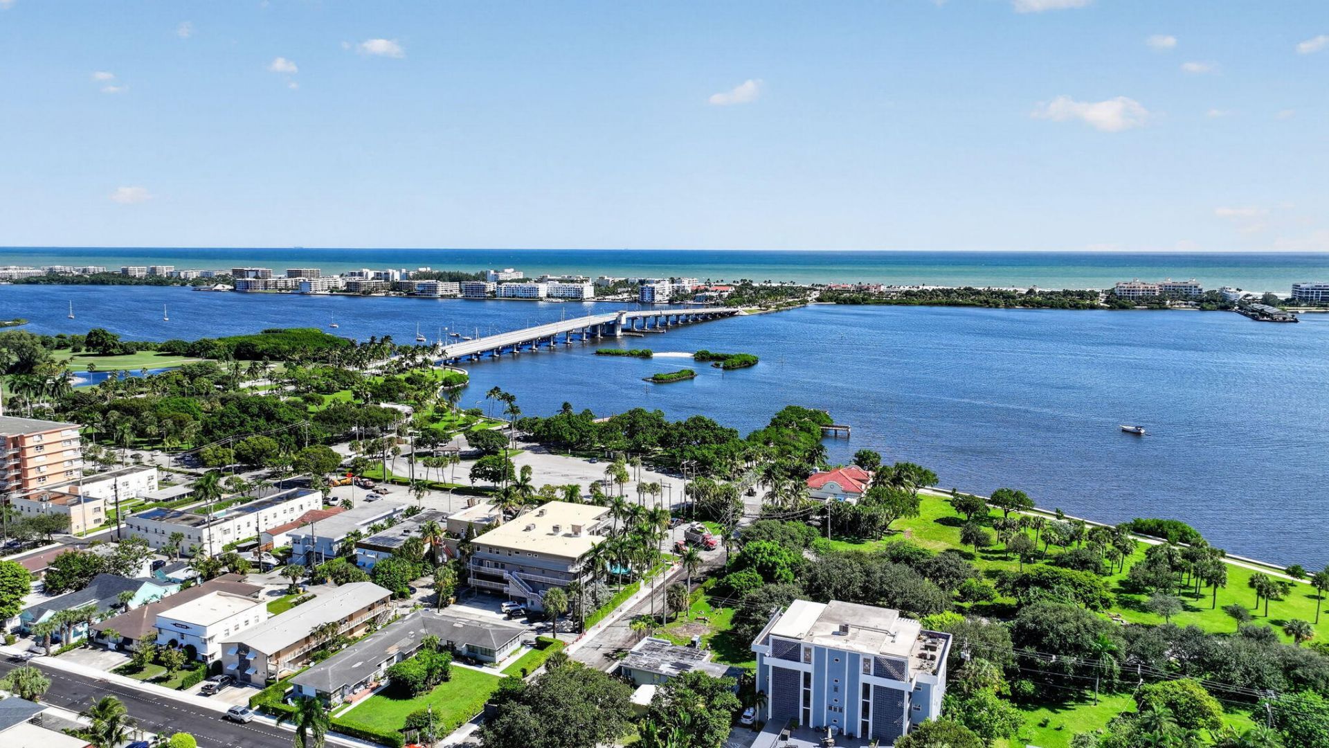 209 S Palmway, Lake Worth Beach, FL 33460 Photo