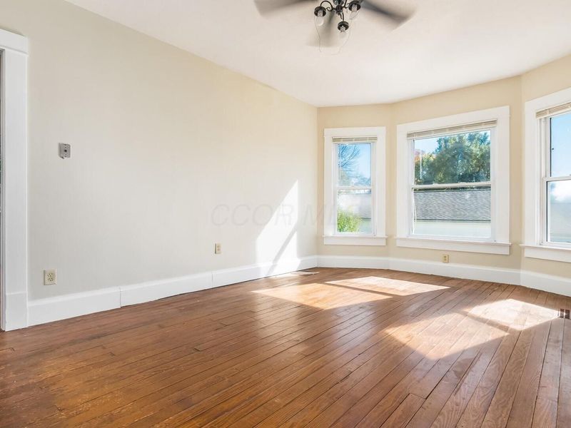 84 S Main Street , Thornville, OH 43076 Photo 10