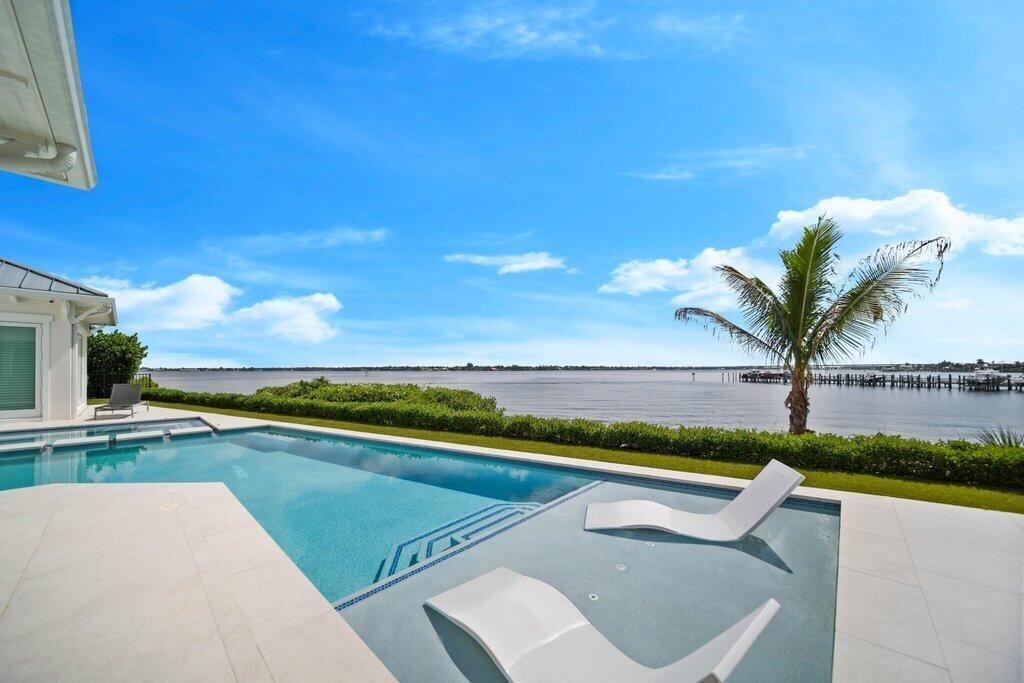 2842 SW Rivers End Way, Palm City, FL 34990 Photo