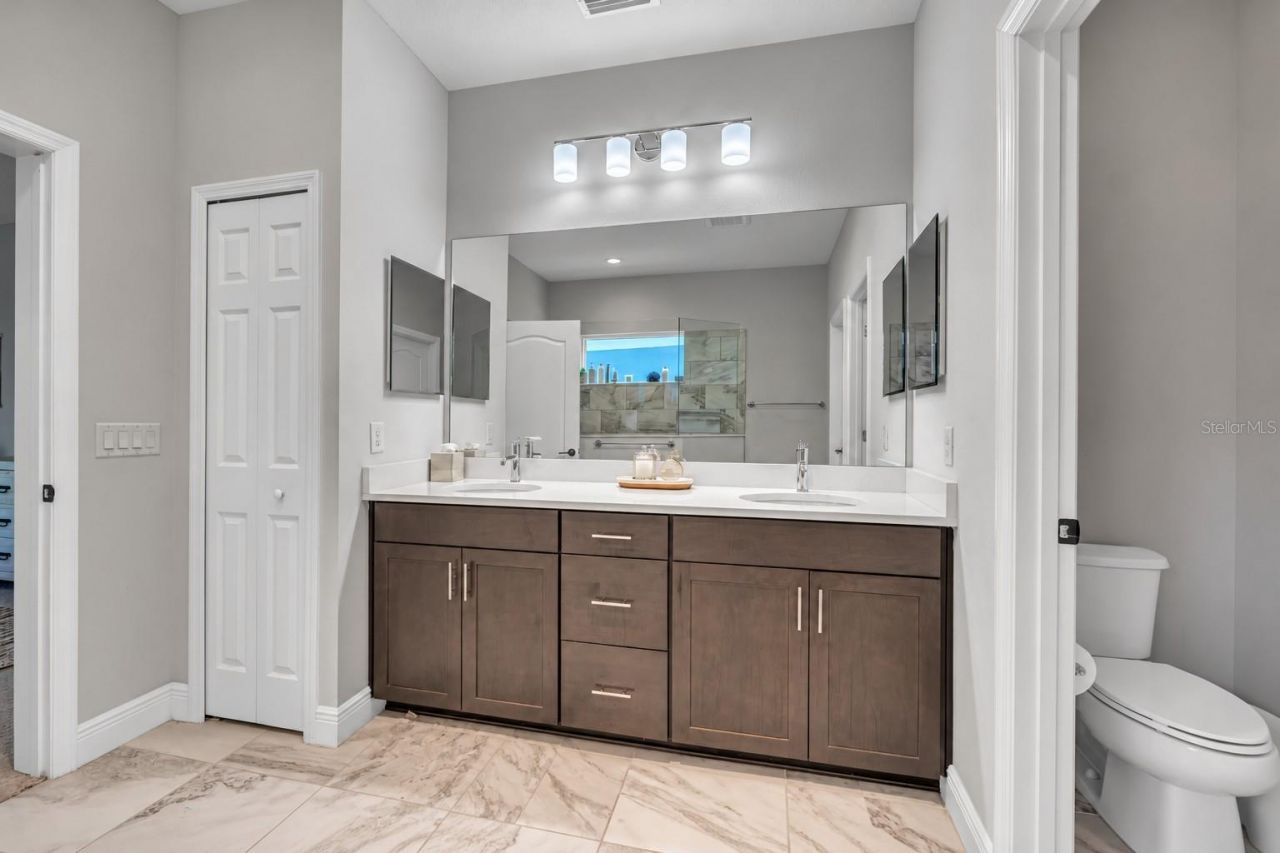 2684 Star Apple Way, Sarasota, FL 34240 Photo