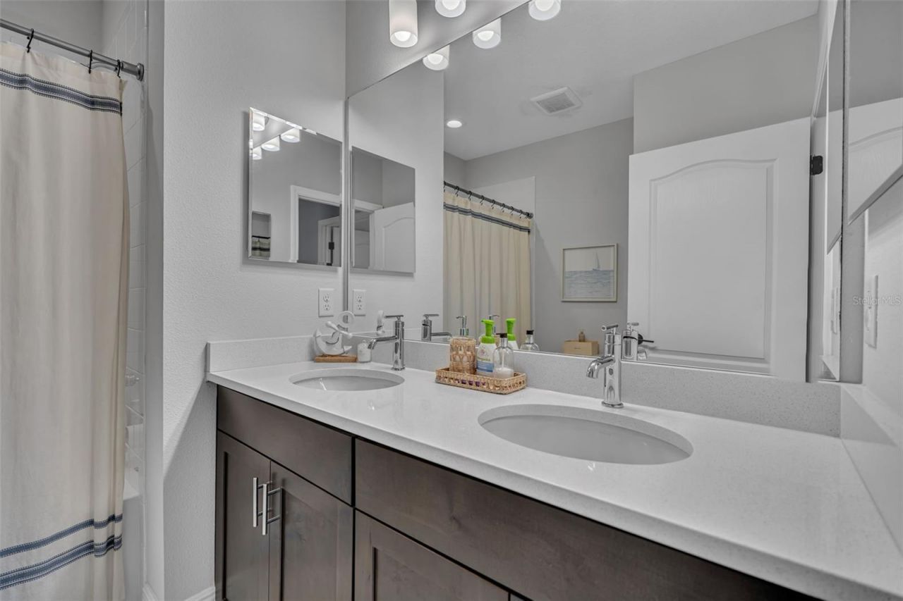 2684 Star Apple Way, Sarasota, FL 34240 Photo