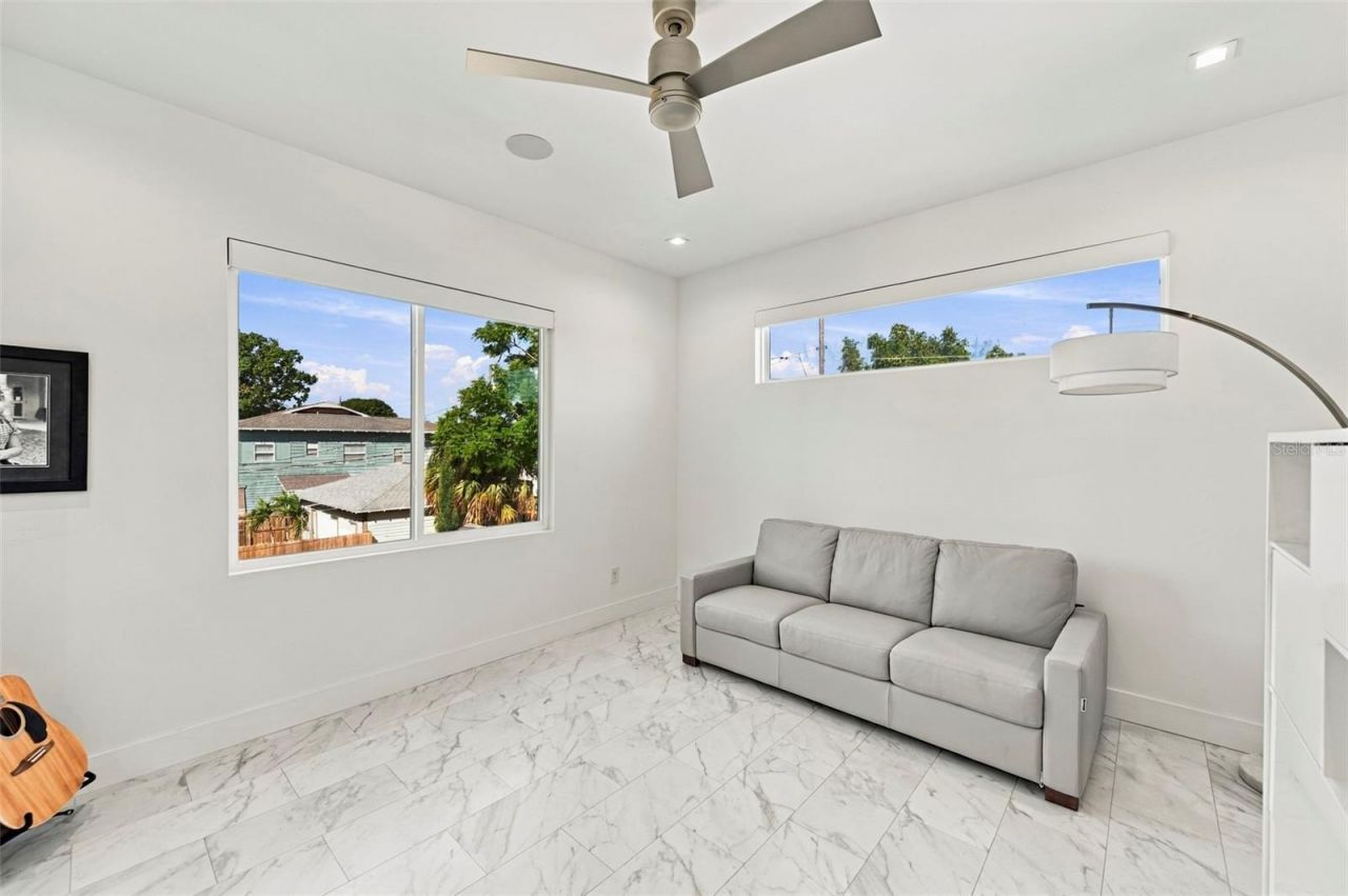 2423 2nd Avenue N, Saint Petersburg, FL 33713 Photo