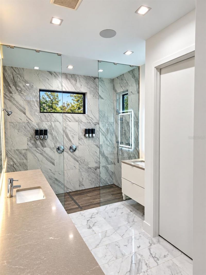2423 2nd Avenue N, Saint Petersburg, FL 33713 Photo
