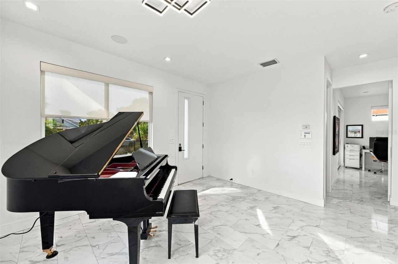 2423 2nd Avenue N, Saint Petersburg, FL 33713 Photo