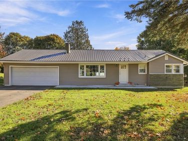 308 Burton Street, Bath, NY 14810