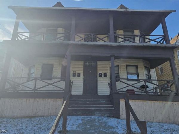 6100 Hough Avenue, Cleveland, OH 44103