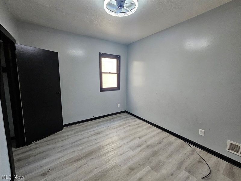 6100 Hough Avenue, Cleveland, OH 44103 Photo 5