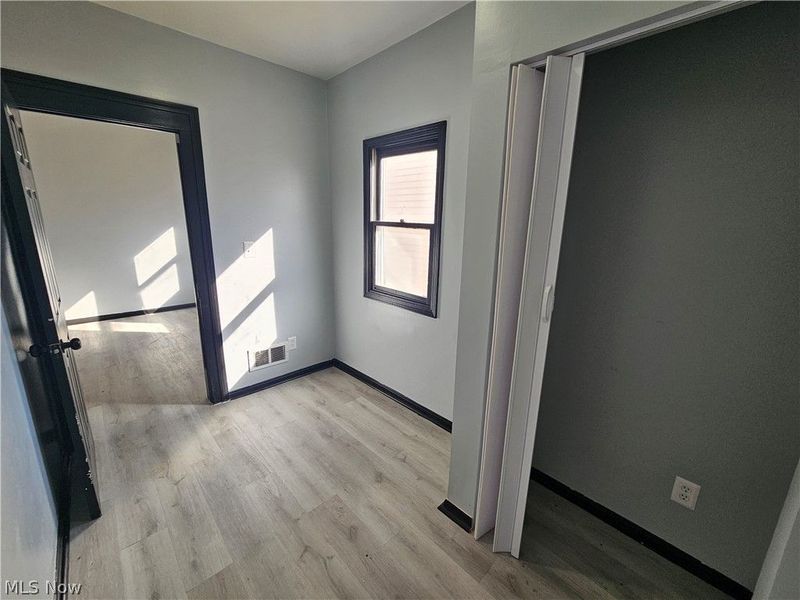 6100 Hough Avenue, Cleveland, OH 44103 Photo 8