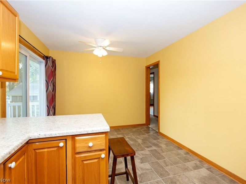 2207 Robinhood Drive, Wooster, OH 44691 Photo 12