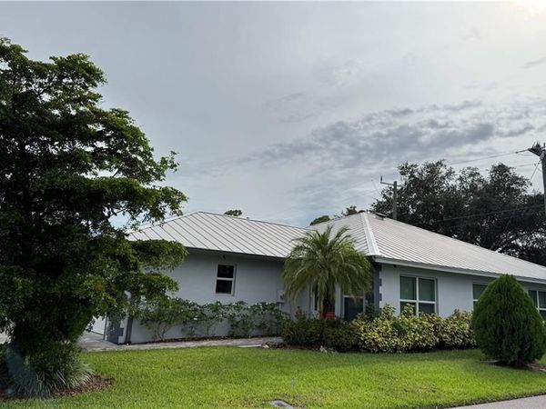 204 Village CIR , LABELLE, FL 33935