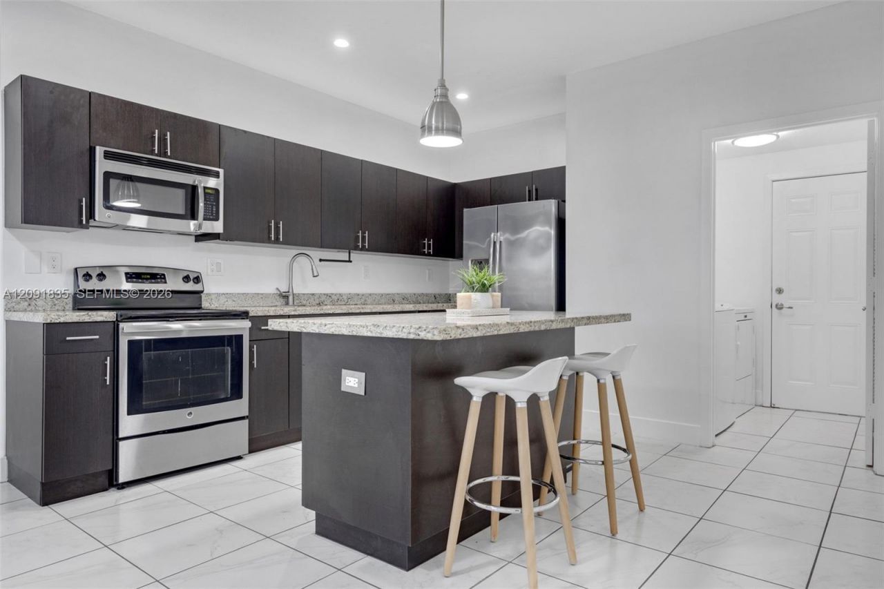 22409 SW 102nd Ave , Miami, FL 33190 Photo
