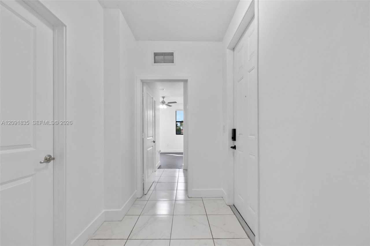22409 SW 102nd Ave , Miami, FL 33190 Photo