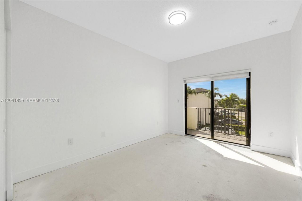 22409 SW 102nd Ave , Miami, FL 33190 Photo