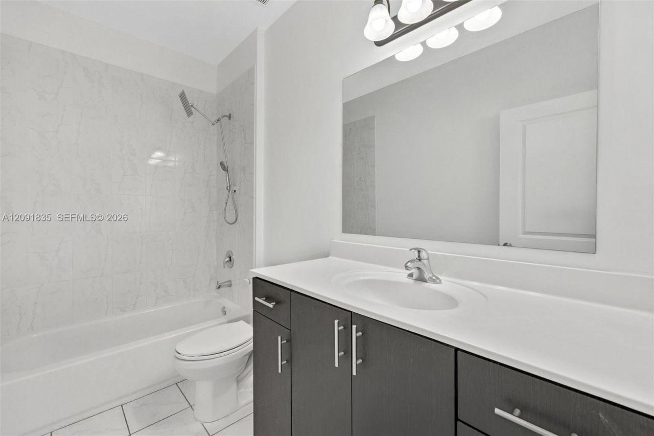 22409 SW 102nd Ave , Miami, FL 33190 Photo