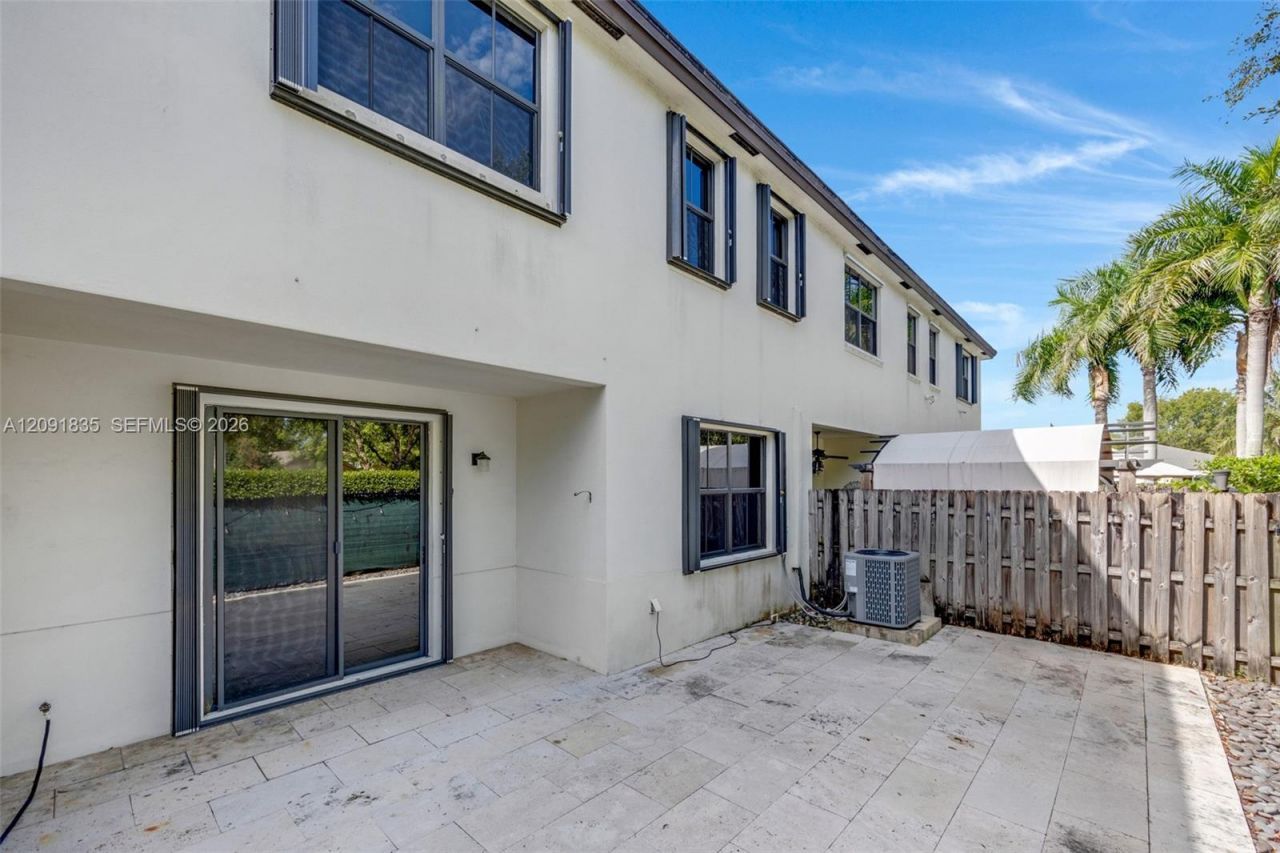 22409 SW 102nd Ave , Miami, FL 33190 Photo