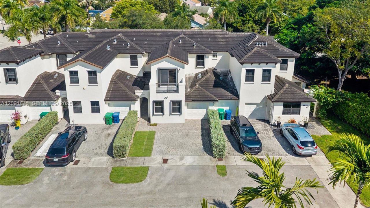 22409 SW 102nd Ave , Miami, FL 33190 Photo