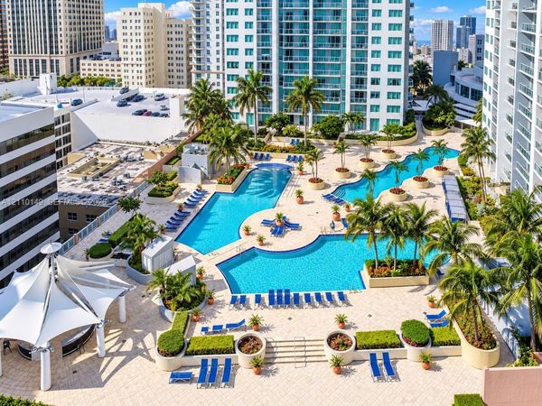 244 Biscayne Blvd, Unit 2405, Miami, FL 33132