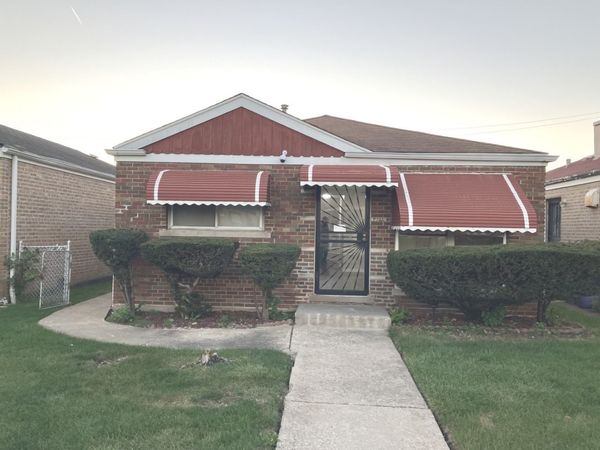 9736 S Emerald Avenue , Chicago, IL 60628