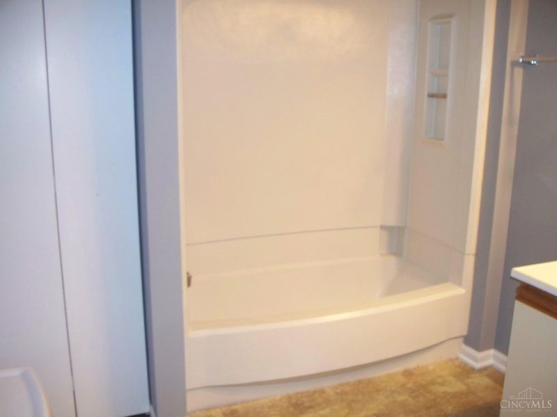 7500 Easton Court, West Chester, OH 45069 Photo 18