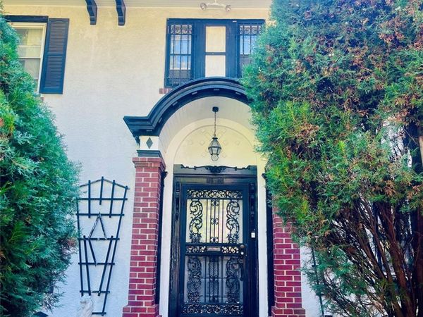 11536 Mayfair Road , Richmond Hill North, NY 11418
