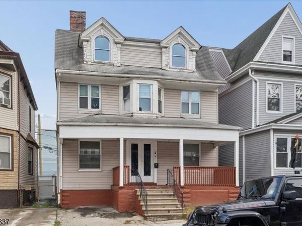16 N 16Th St, East Orange, NJ 07017