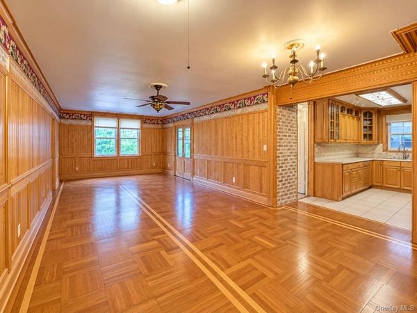 42-95 Main Street , Unit 2B, Flushing, NY 11354