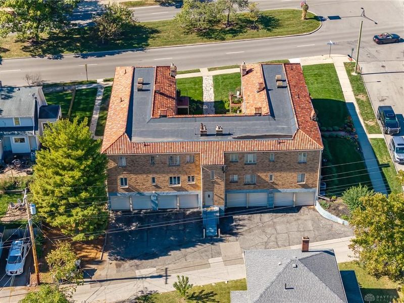 2200 Far Hills Avenue, Unit 2, Oakwood, OH 45419 Photo 39