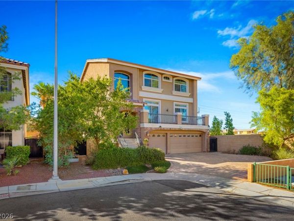 9715 Fox Estate Street, Las Vegas, NV 89141