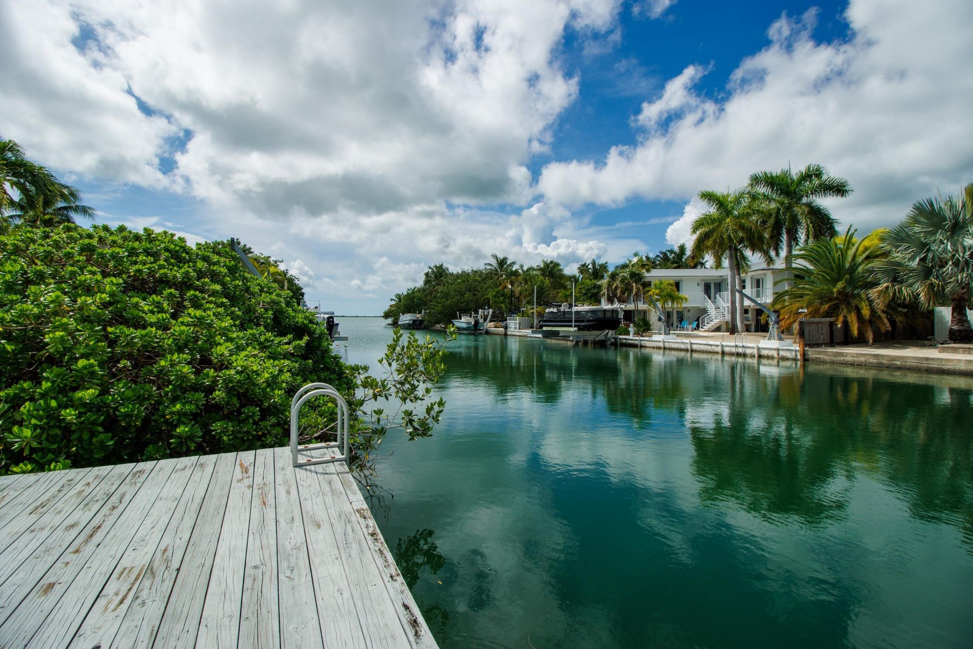17155 W Hibiscus Lane, Sugarloaf, FL 33042 Photo