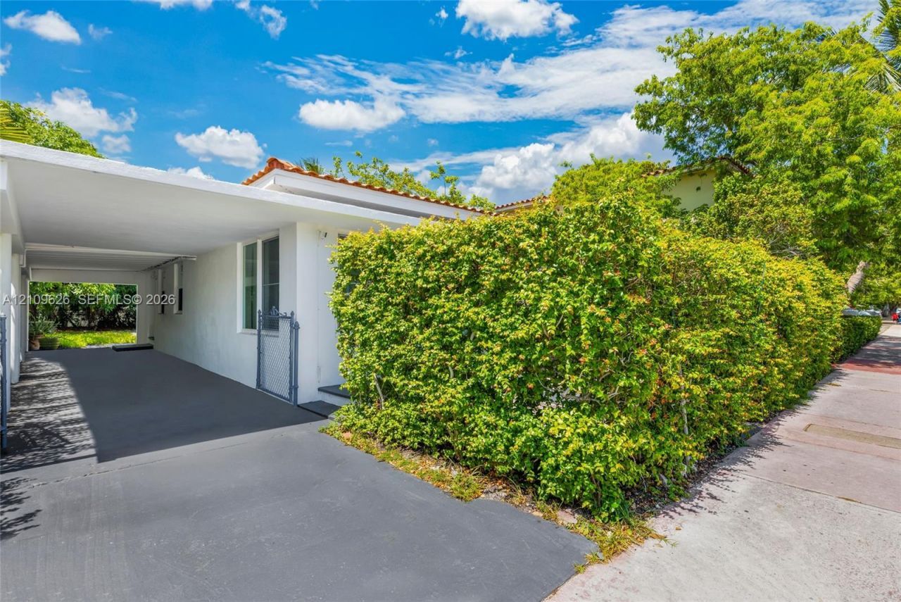821 84th St , Miami Beach, FL 33141 Photo