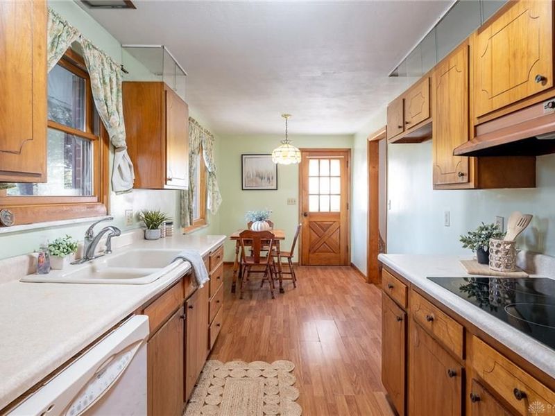 3601 Roselawn Drive, Beavercreek, OH 45430 Photo 4