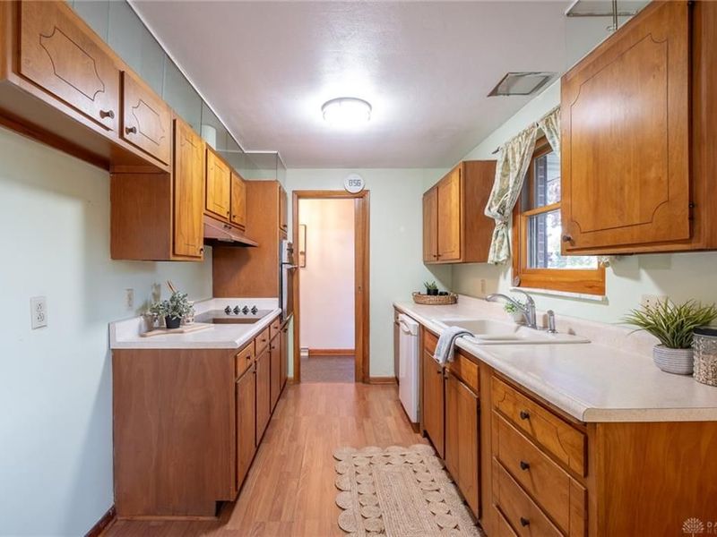 3601 Roselawn Drive, Beavercreek, OH 45430 Photo 6