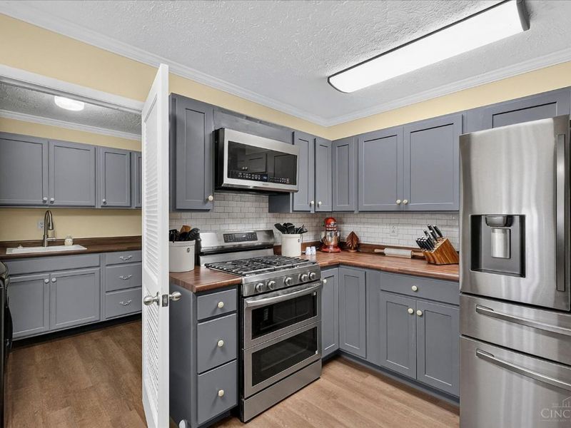 7118 Swisshelm Lane, Hillsboro, OH 45133 Photo 14