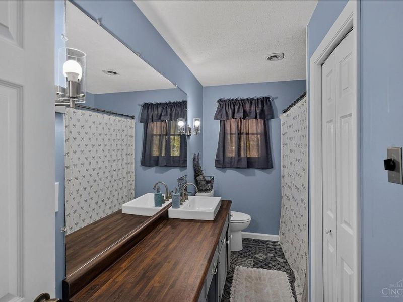 7118 Swisshelm Lane, Hillsboro, OH 45133 Photo 23