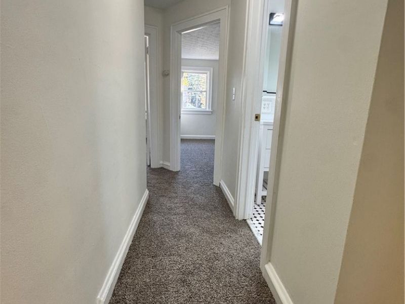 13113 Cranwood Park Boulevard, Garfield Heights, OH 44125 Photo 12